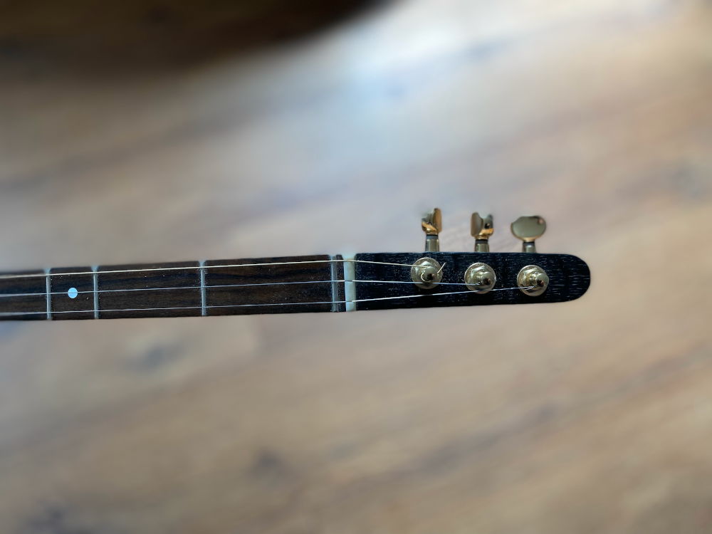 headstock and fingerboard