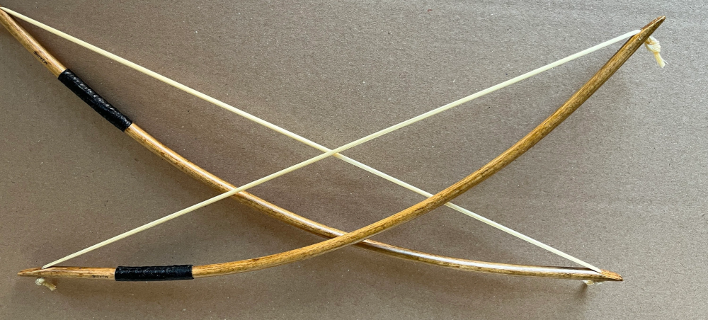 close up bowed
psaltery bows available to order